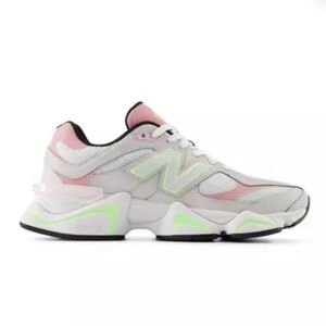 9060 New Balance Women's Sneakers in Pink and Green